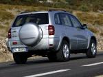 Toyota RAV4 5-Door 2003 года